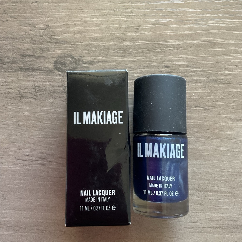 IL MAKIAGE Nail Lacquer- Made in Italy - BLUEMOON